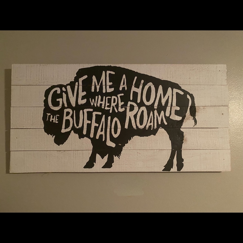 Wooden buffalo sign